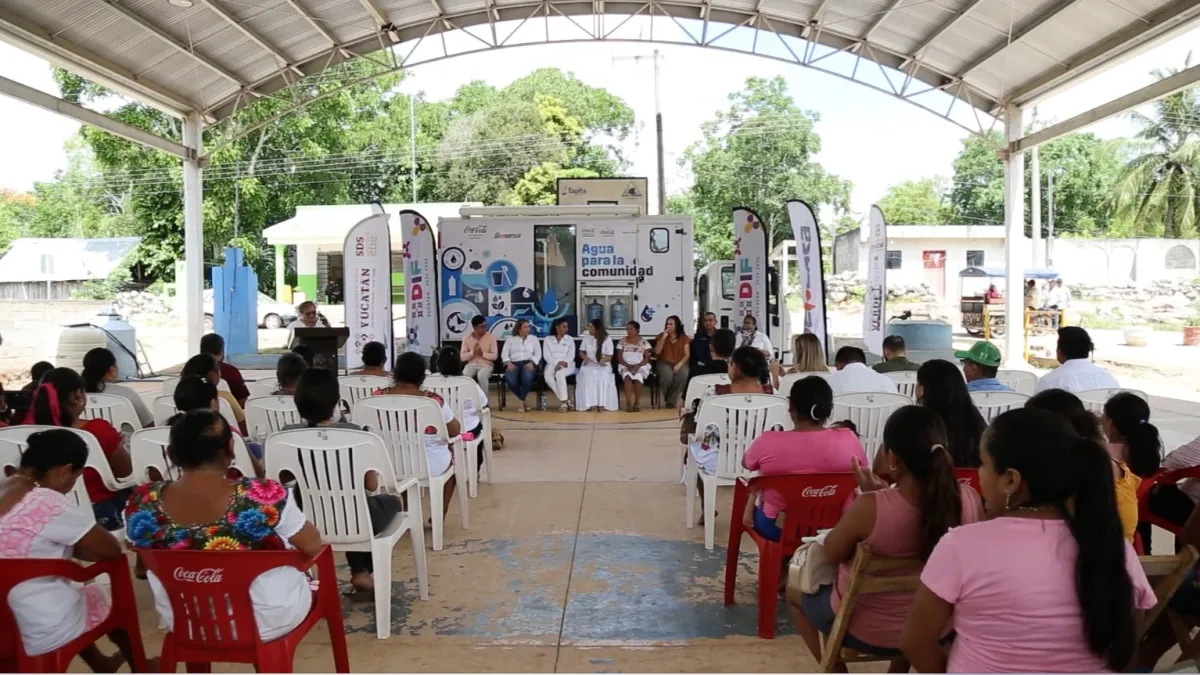 DIF Yucatán acerca agua segura gratuita a familias de Kunché