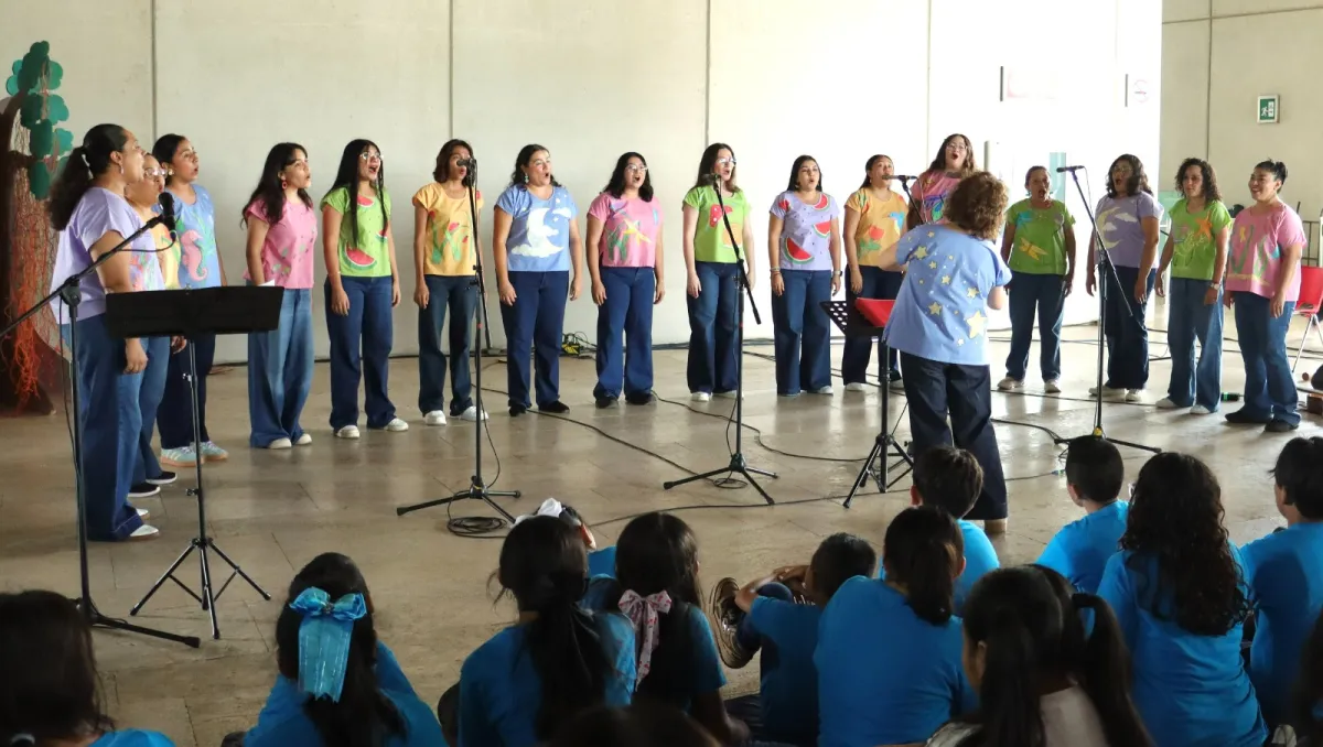 Coros infantiles de Sedeculta llenan Gran Museo del Mundo Maya con el concierto “Dame la mano y cantaremos”
