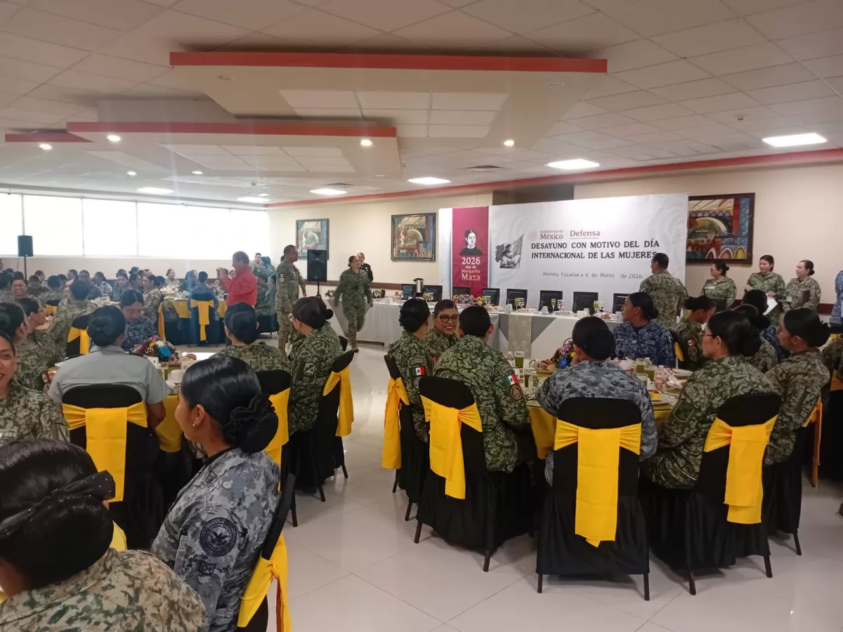 Realizan desayuno a mujeres de las Fuerzas Armadas por Día de la Mujer