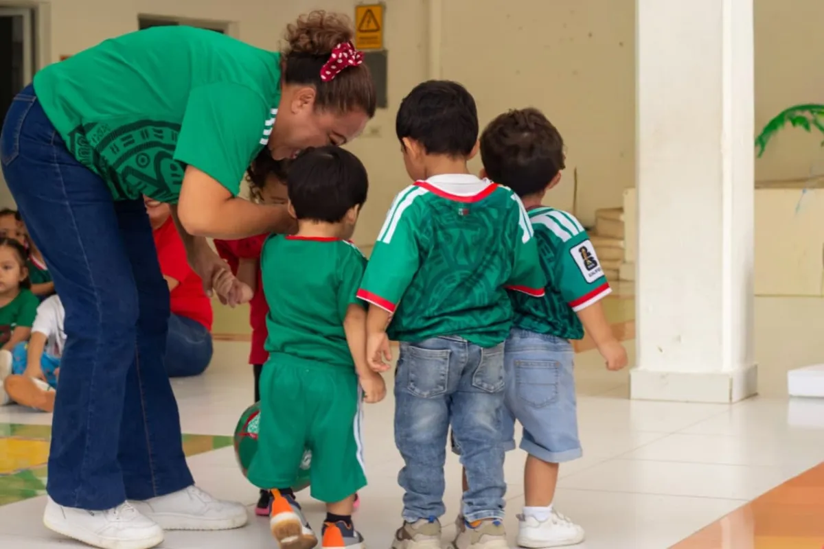 Niñez del ISSTEY vive la  emoción del fútbol