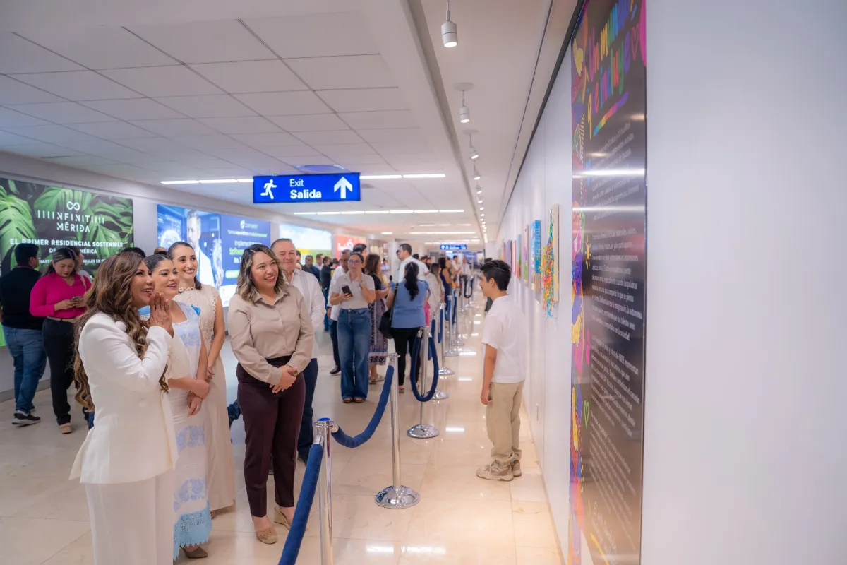 DIF Yucatán y ASUR inauguran “Un mundo que incluye”, exposición que visibiliza el autismo a través del arte
