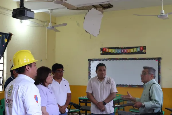 Segey garantiza continuidad de clases y atenderá necesidades de infraestructura en la primaria “Manuel Alcalá y Alcalá” de Tizimín
